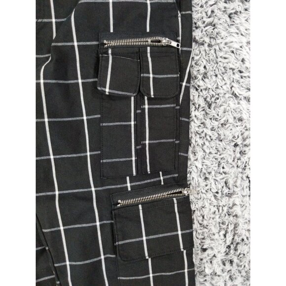 HOT TOPIC Grid Cargo Jogger Pants Mens XL Black White Checkered Goth Grunge NEW - Picture 8 of 8